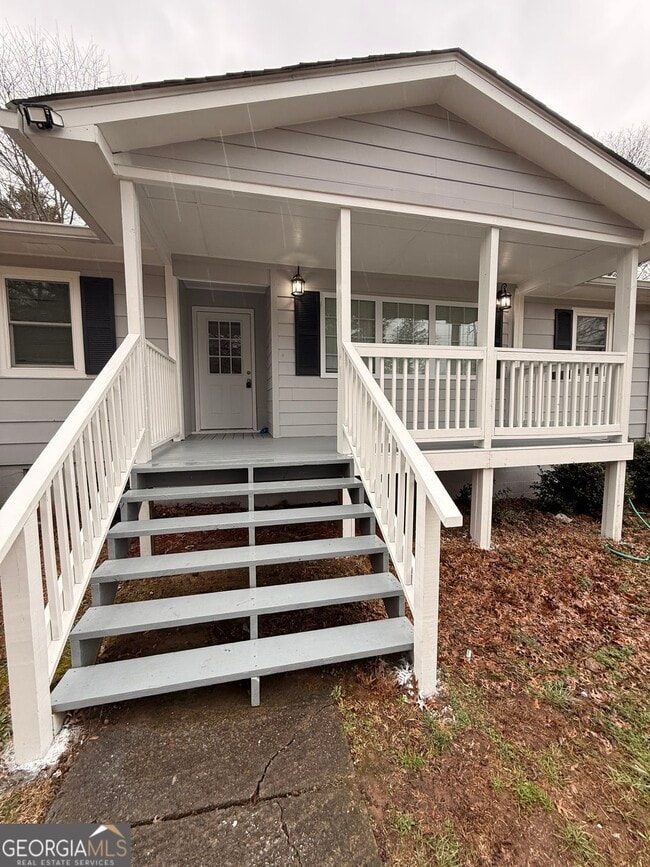 Photo - 3218 Macedonia Rd