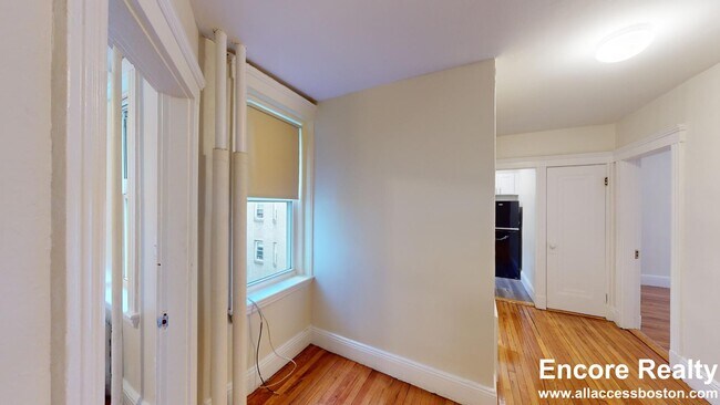Photo - 1191 Boylston St Unidad 33