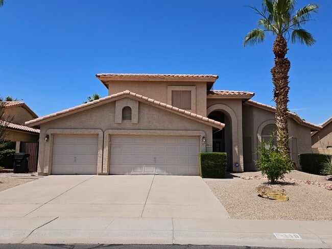 Building Photo - 5 Bedroom with Pool in Warner Ranch