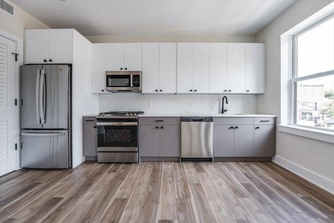 Building Photo - 237 Washington St Unit 403 Rental