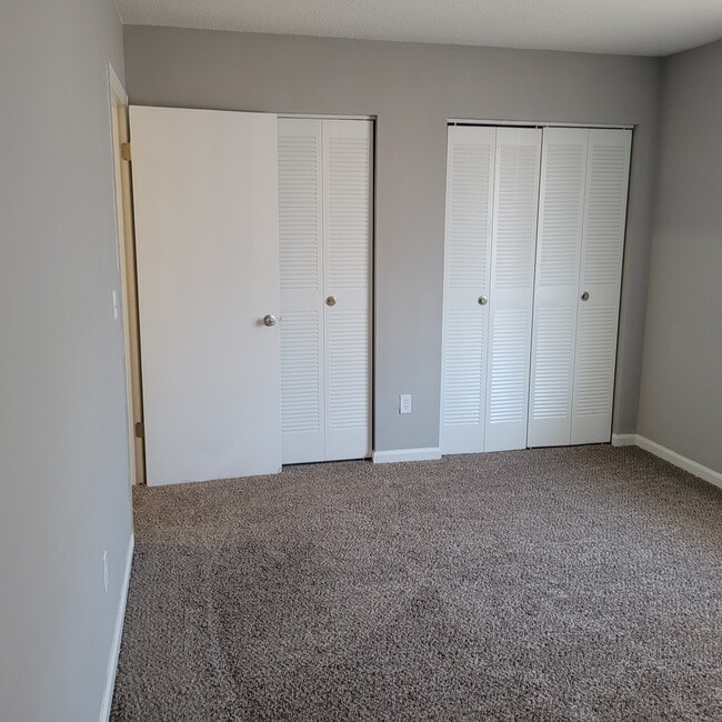 2 bd/1bth Deluxe BR