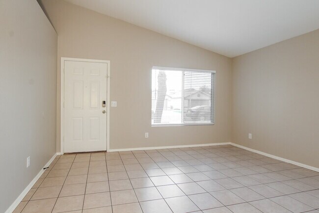 Photo - 4218 N 107th Ln