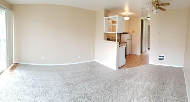 Photo - Aladdin Apartments on Greenlake