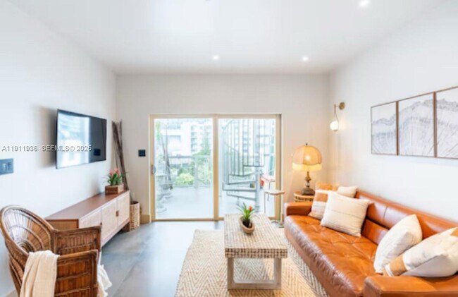 Photo - 481 NE 29th St Unit 701