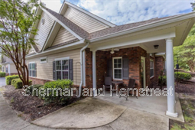 Photo - 2002 Amberley Dr