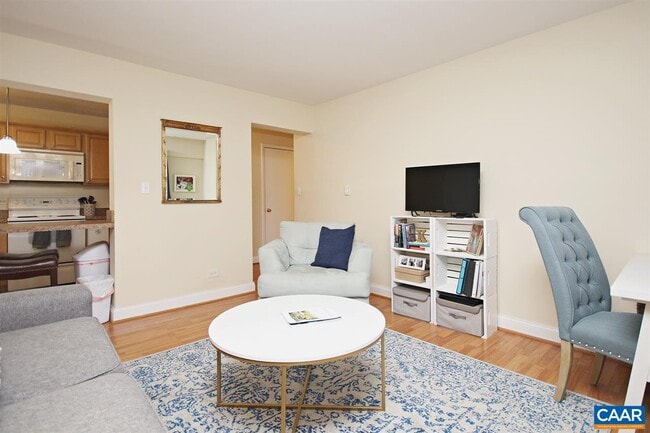 Photo - 1800 Jefferson Park Ave Unit 40