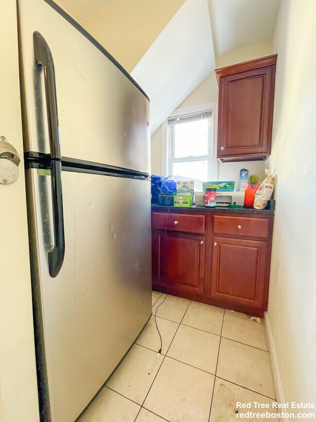 Photo - 28 Linden St Unidad 1