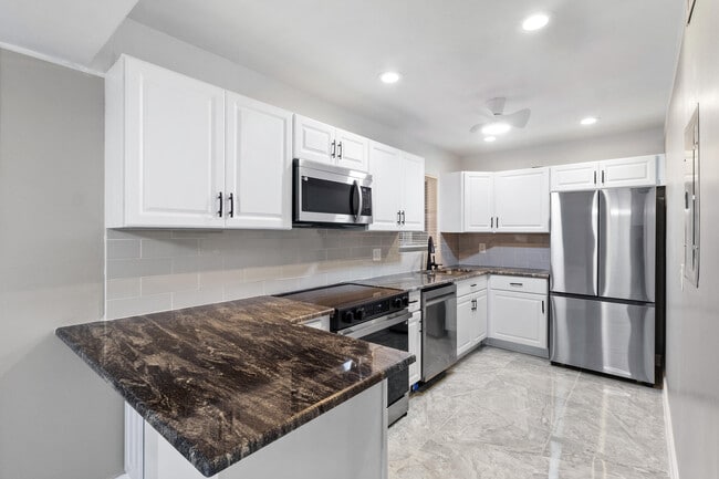 Photo - 146 Lake Evelyn Dr