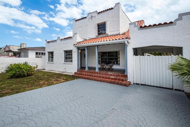 Photo - 1428 SW 11th Terrace