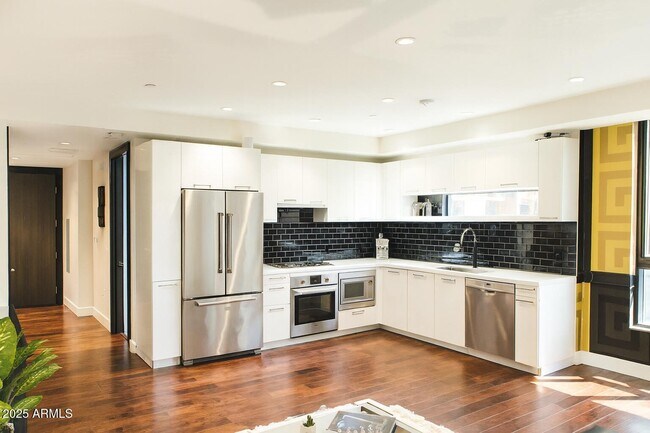 Photo - 4422 N 75th St Unit 2010
