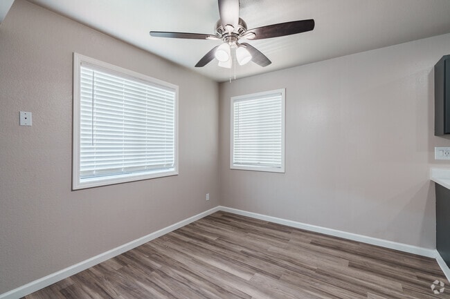 2BR, 1BA - 850SF - Dining Room - Bordeaux House Apartments