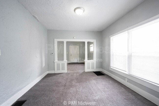 Photo - 1118 King Ave