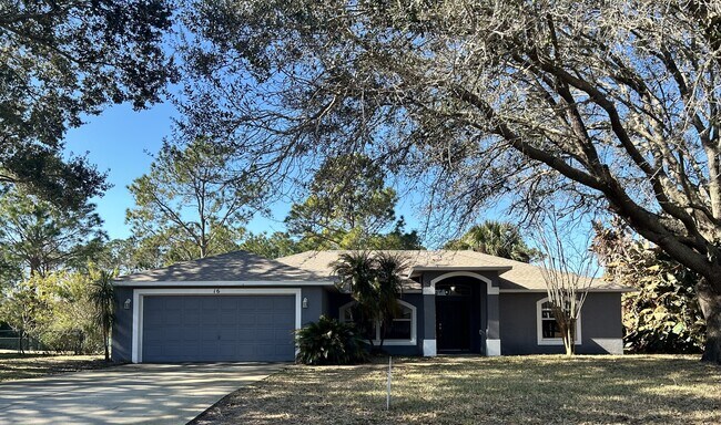 Building Photo - 16 Greenvale Dr