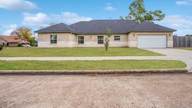 Building Photo - 7727 Chasewood Dr