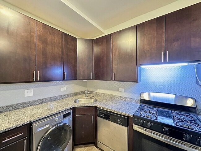 Photo - 712 W Brompton Ave Unidad G07