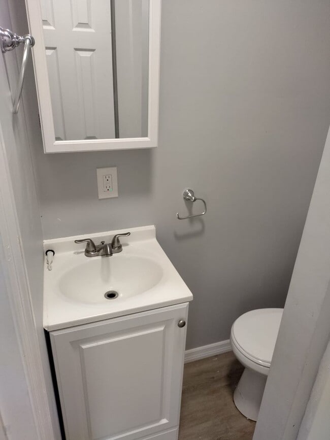 Photo - 705 Unidad 2