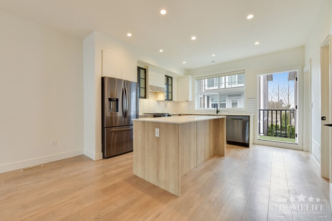 Photo - Executive Style, Smart Home Integrated 3 Bed + Flex (optional 4th bed), 3 Bath Townhome for Rent ... Unit 9