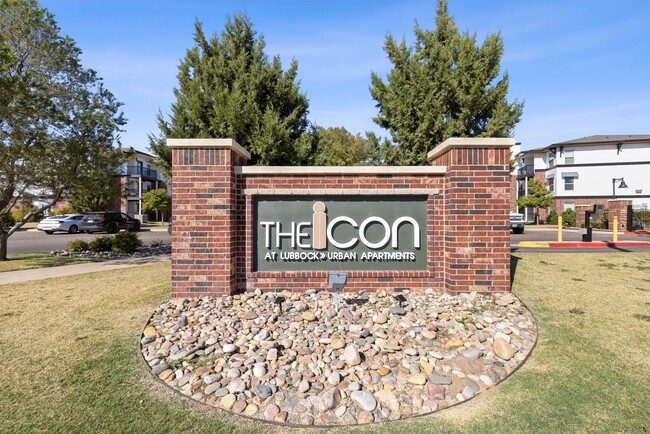 Exterior - Icon at Lubbock Apartments