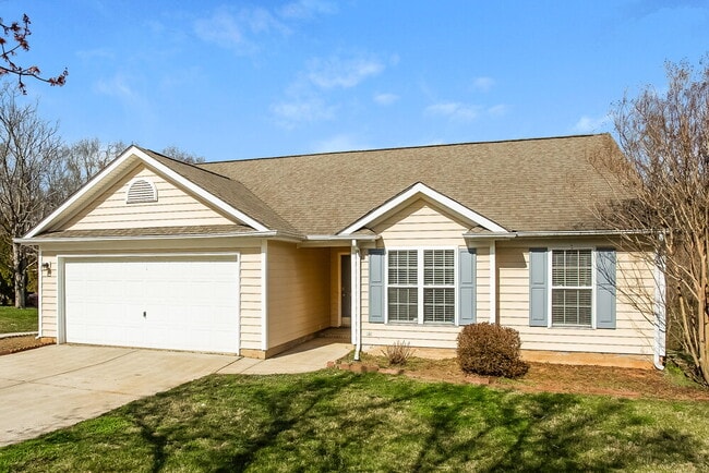 Photo - 3032 Dairy Farm Dr