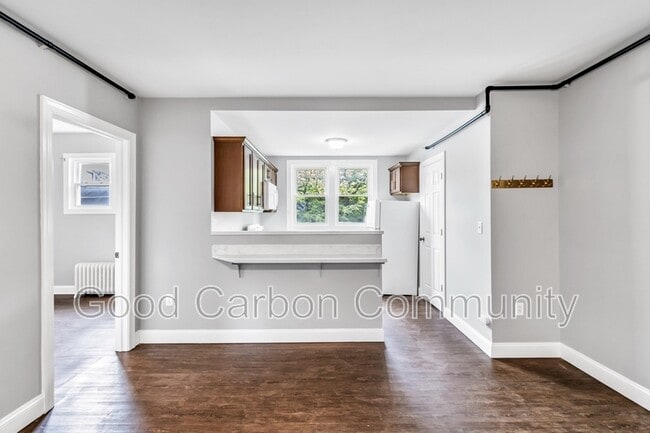 618 Elmwood Ave Unit 3