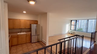 Photo - 22 E Chestnut St