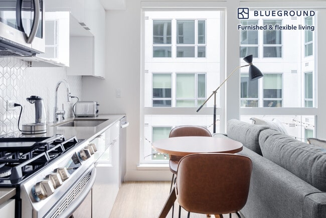 Photo - 1889 Harrison St Unidad FL5-ID525