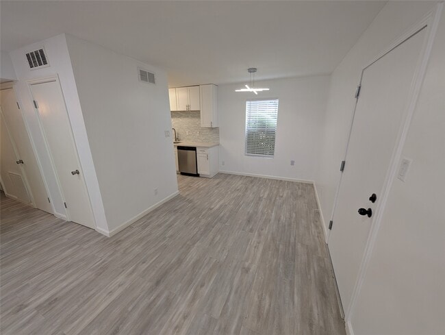 Photo - 5550 N Braeswood Blvd Unit 84