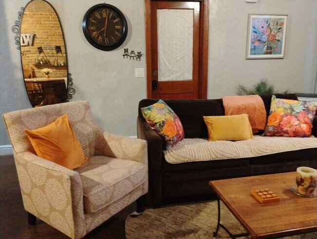 Photo - 22 W Main St Unidad SI ID1501075P