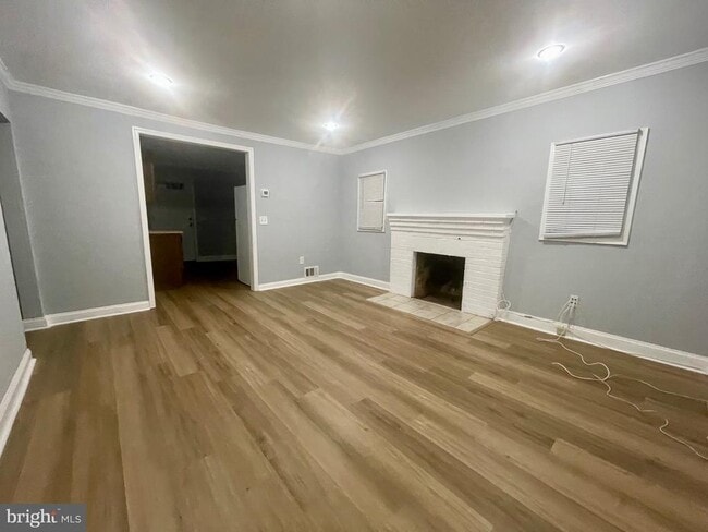 Building Photo - 1517 Rollins Ave