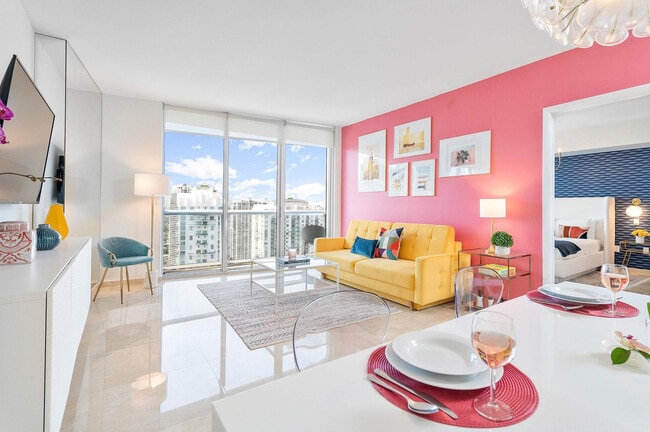 Building Photo - 485 Brickell Ave Unit ID1240538P Rental