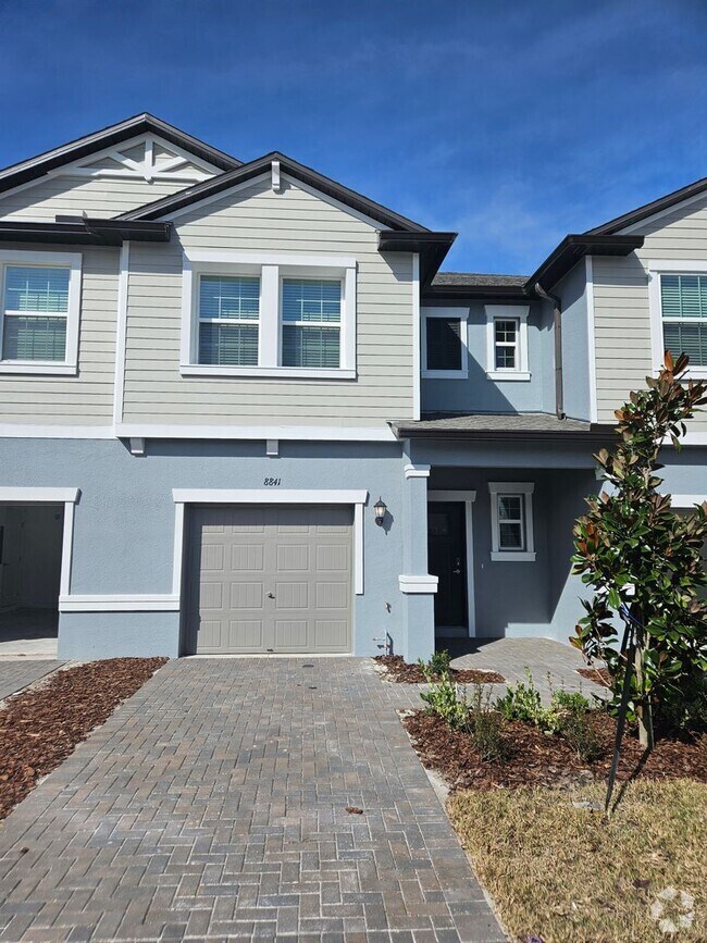 Building Photo - Dazzling 3-bedroom, 2.5-bathroom, 1 car ga... Rental