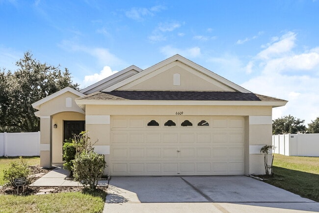 Photo - 6609 Northhaven Ct