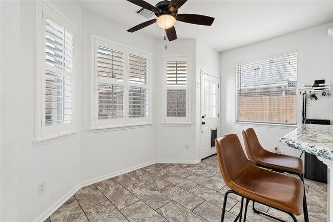 Photo - 4710 Devonberry Ln