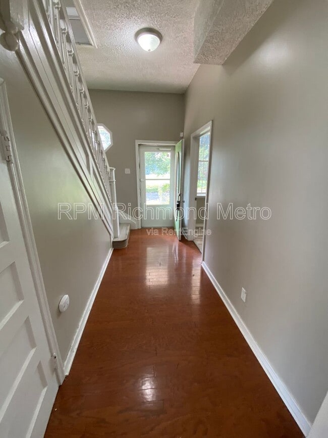 Photo - 1811 Maury St