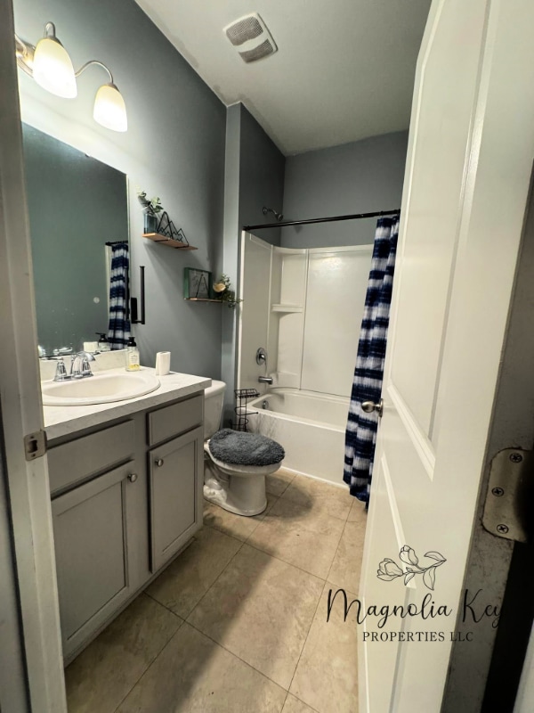 Photo - 599 Hay Hill Ln