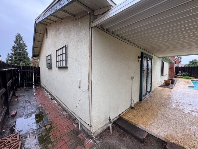 Photo - SW Visalia Home Available Now!