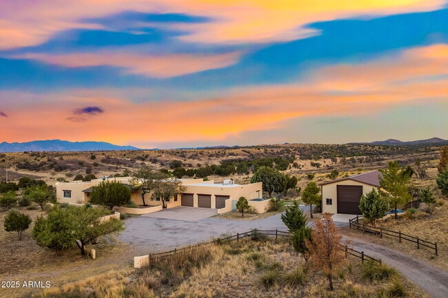 Building Photo - 1 Pinto Trail Rental