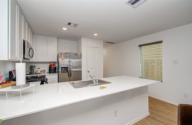 Photo - 21575 Carosella Dr