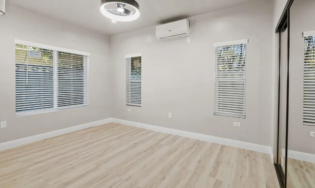 Photo - 10216 Ramona Ave