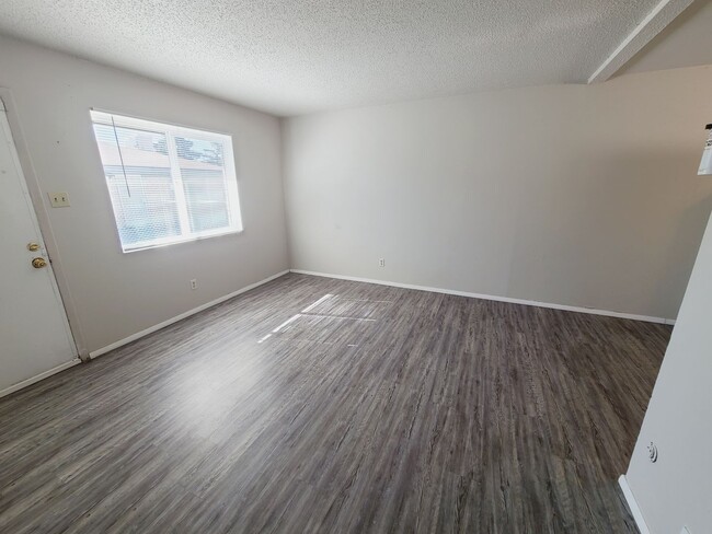 Photo - 3211 Morris St NE Apartment Unit 3