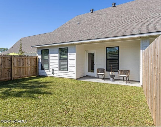 Photo - 101 Foster Grove Drive