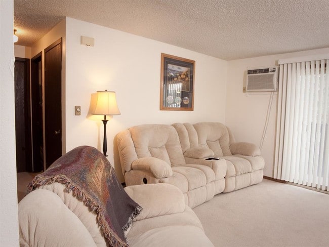 Great Plains Apartments