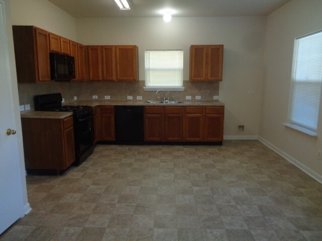 Photo - 13018 Kingston Point Ln