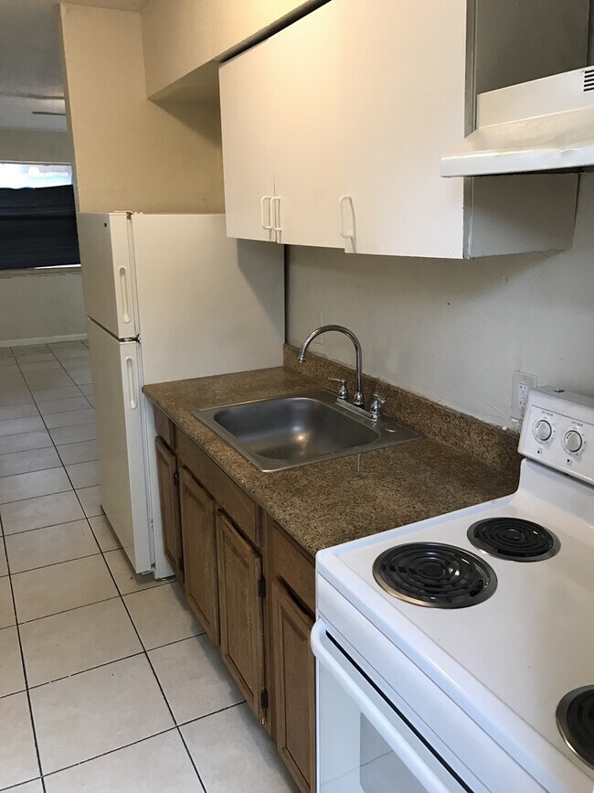 Photo - 1224 NW 3rd St Unidad 1