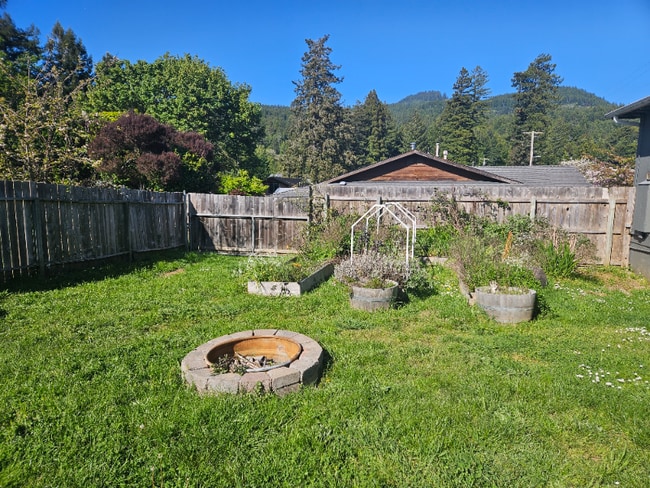 Photo - 641 1/2 4th Ave