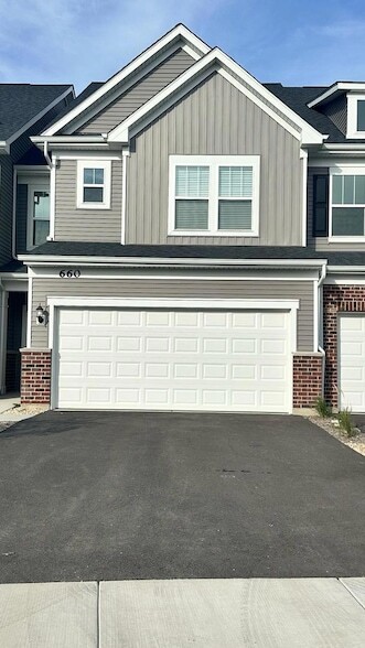 Building Photo - 660 Switchgrass Wy Unit 58002