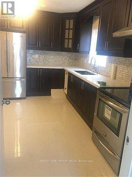 Photo - 30 Dittmer Crescent