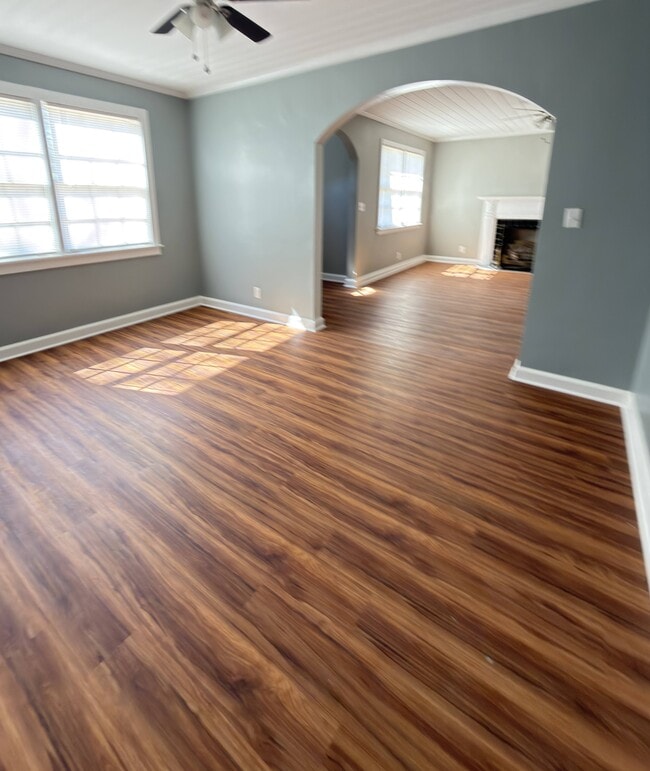 Photo - 504 E Adair St