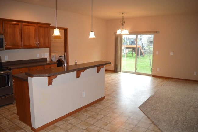 Photo - 708 Sundance Dr
