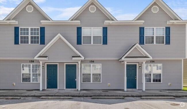 Building Photo - 2 Bedroom Townhome in Jacksonville